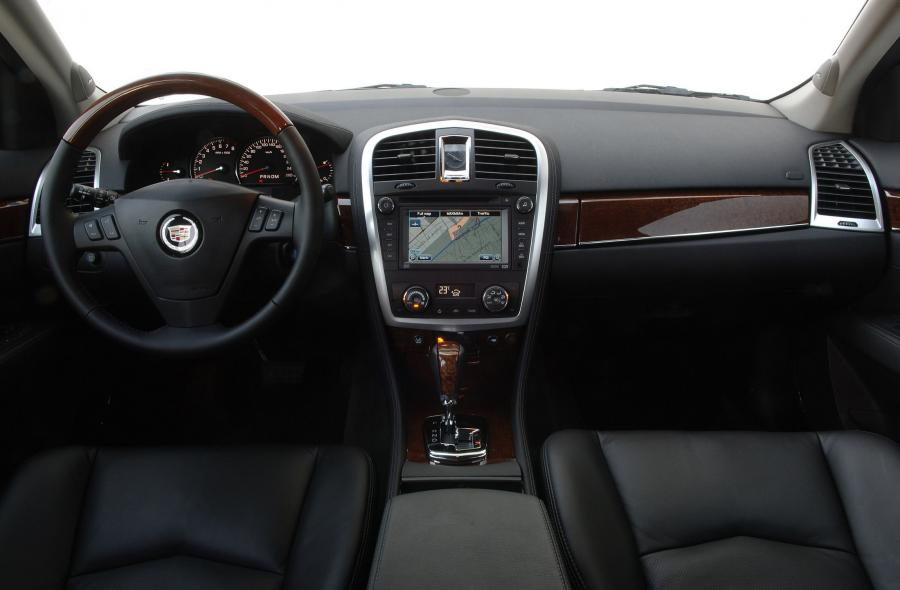  Cadillac SRX 2004 года  (фото 89 из 103)